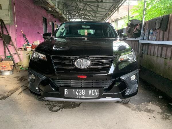 Fortuner Vrz (3)